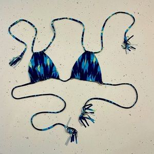 Acacia swimwear women’s bikini top size medium